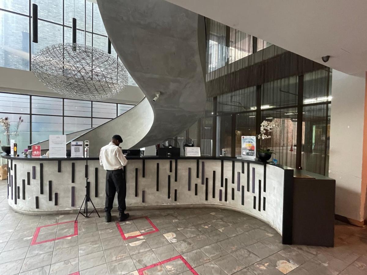 Q Damansara By Trillionz Hotel Petaling Jaya Ngoại thất bức ảnh